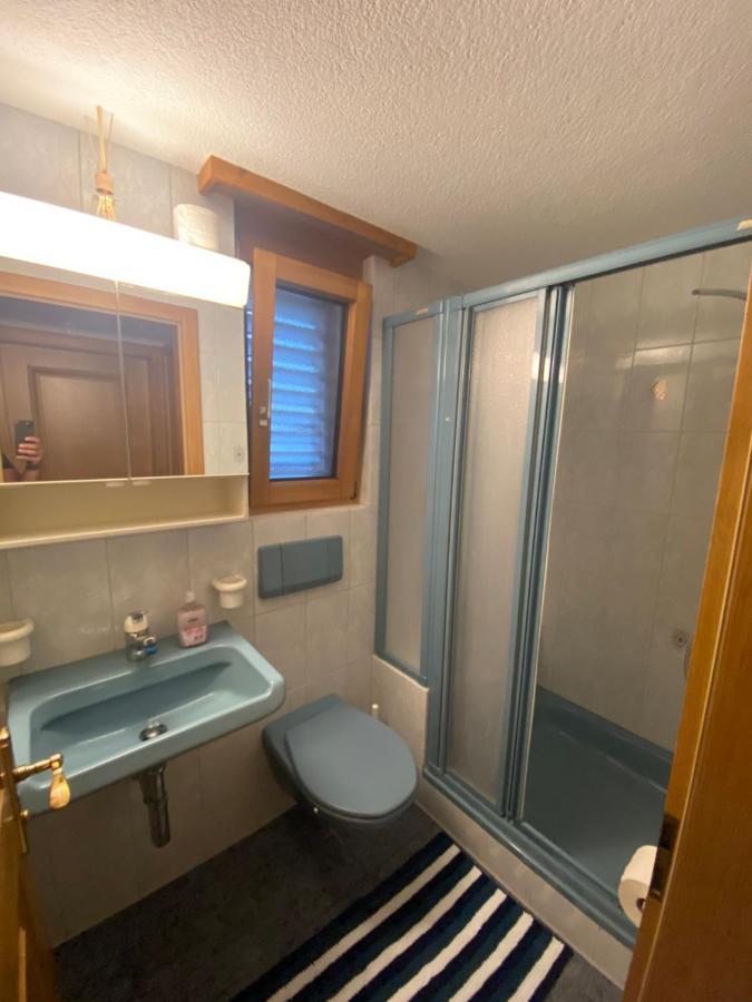 Appartement Haus Wiggis à Netstal Extérieur photo