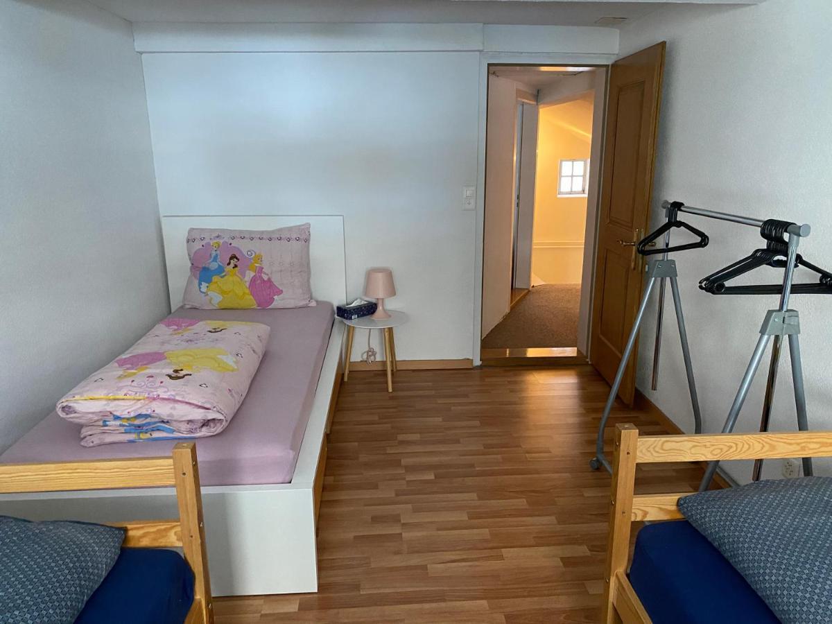 Appartement Haus Wiggis à Netstal Extérieur photo